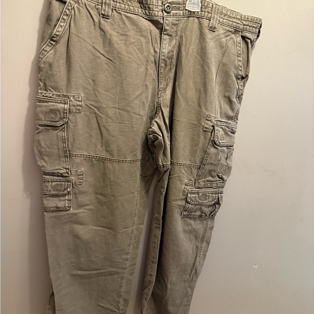 Men's Classic Khaki Cargo Pants